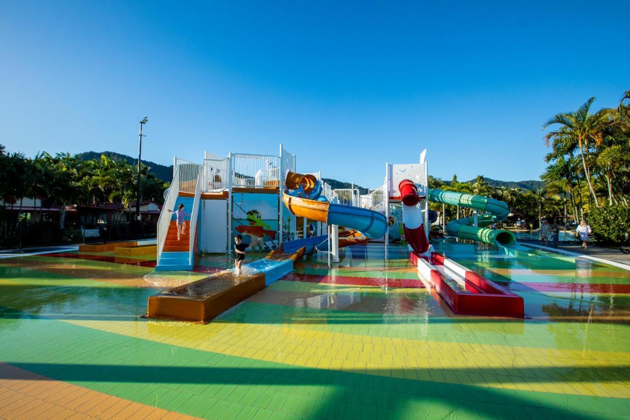 Big4 Adventure Whitsunday Resort Airlie Beach Exteriör bild