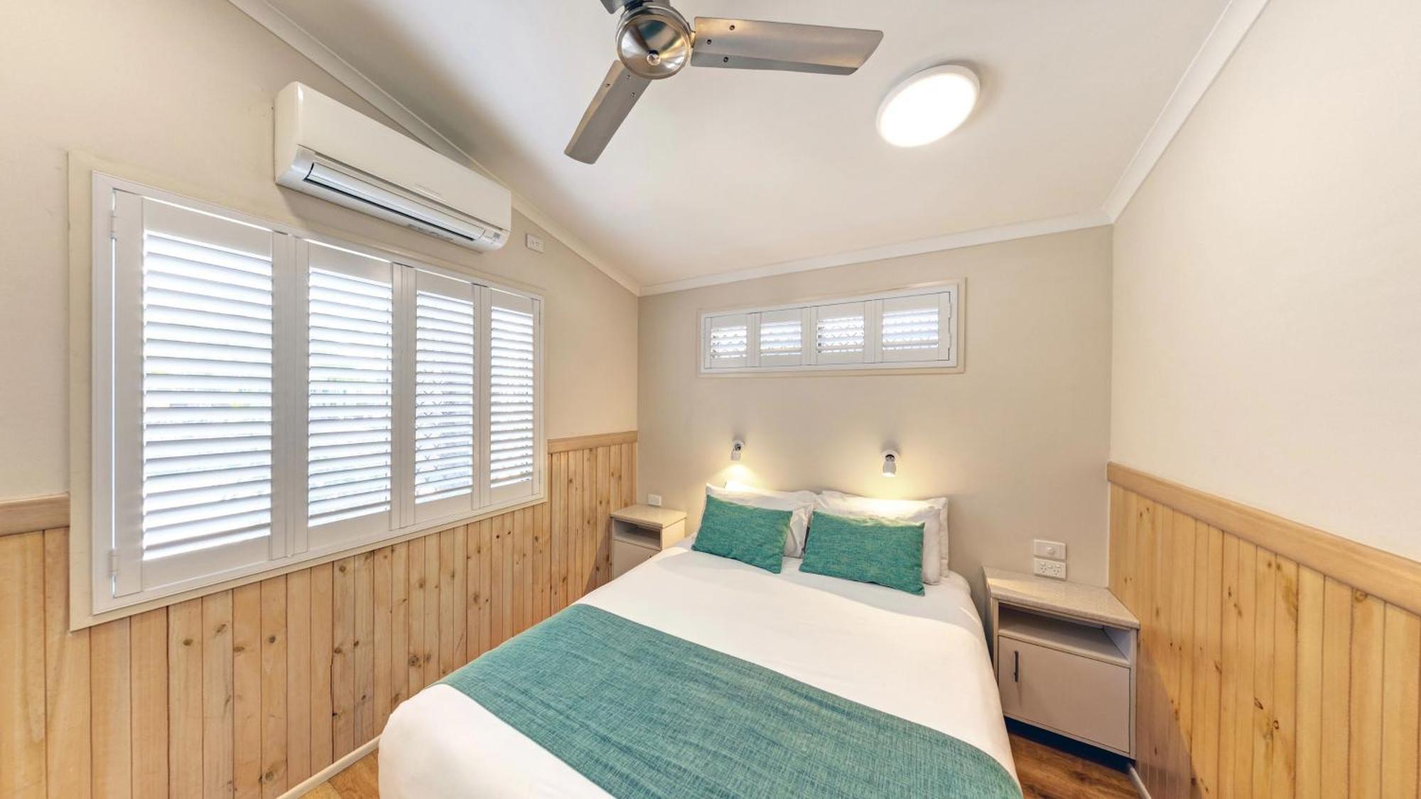 Big4 Adventure Whitsunday Resort Airlie Beach Exteriör bild