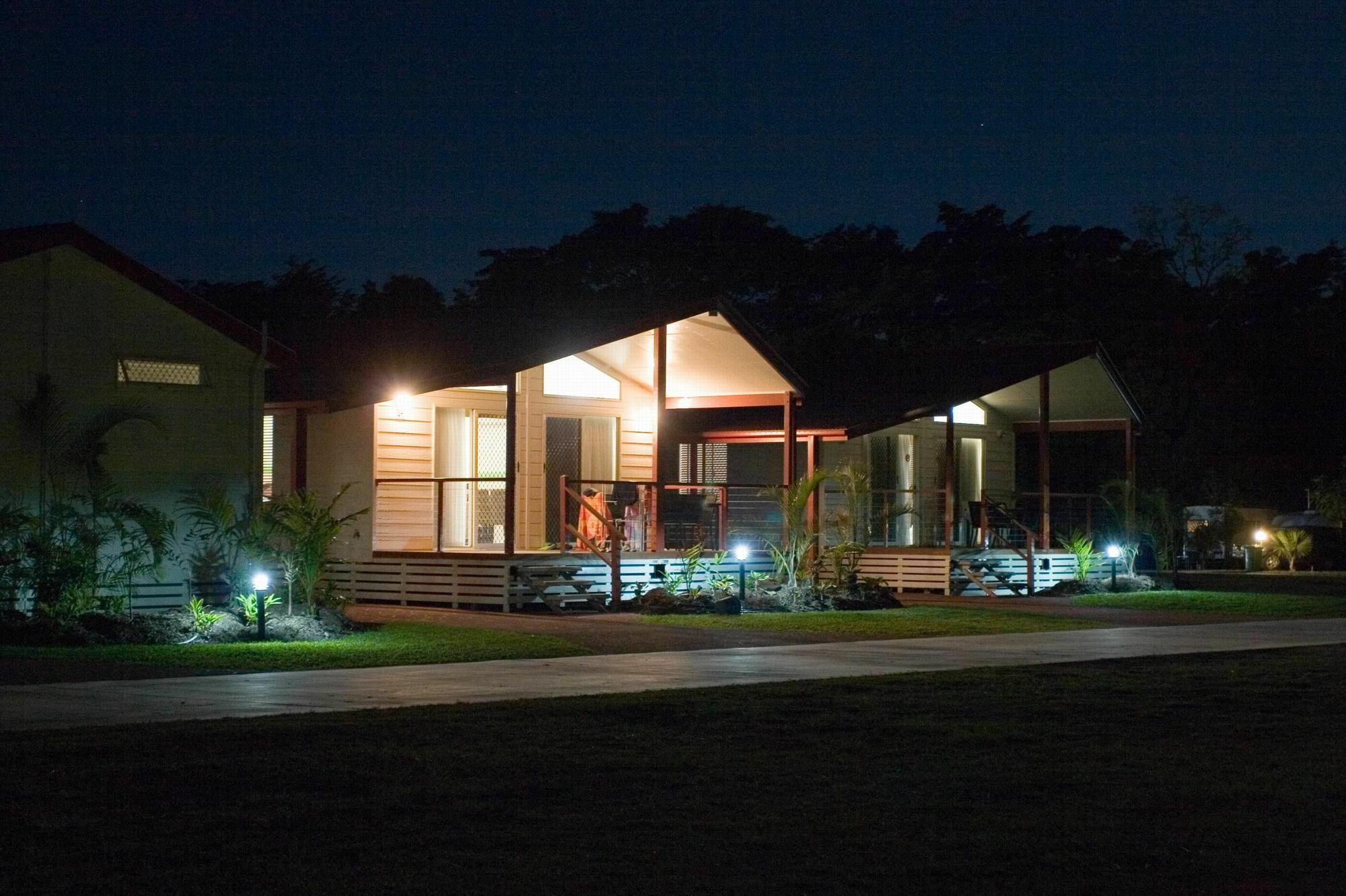 Big4 Adventure Whitsunday Resort Airlie Beach Exteriör bild
