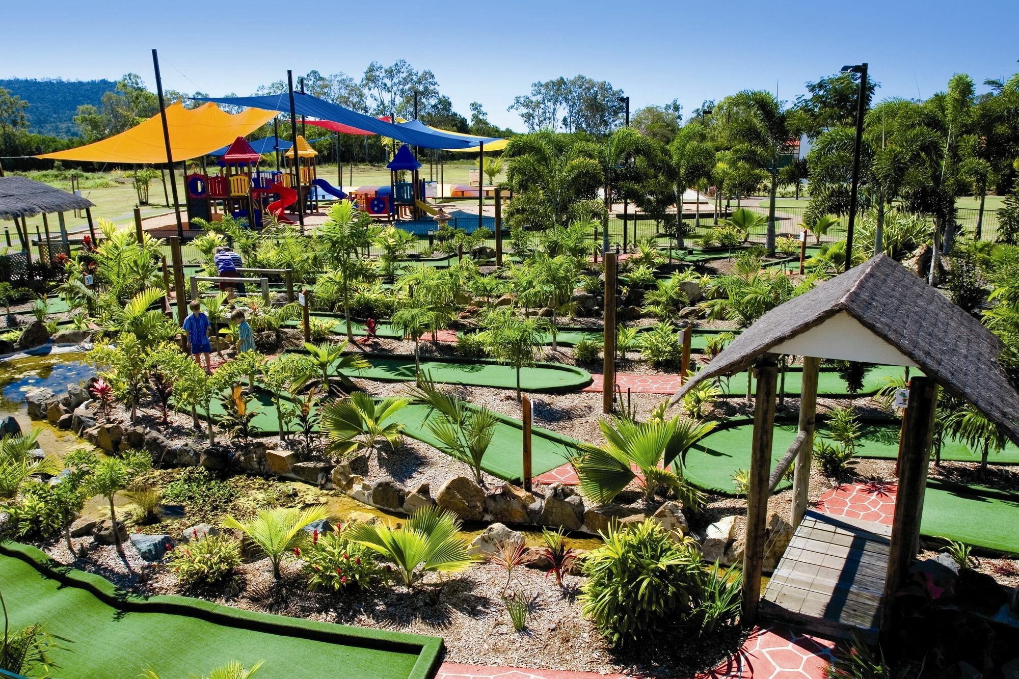 Big4 Adventure Whitsunday Resort Airlie Beach Exteriör bild